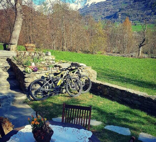 צימר Grange Epiney Bed E Breakfast