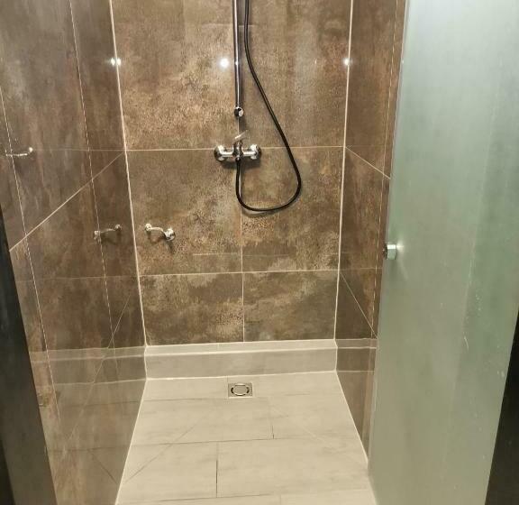 مبيت وإفطار Pension Prem