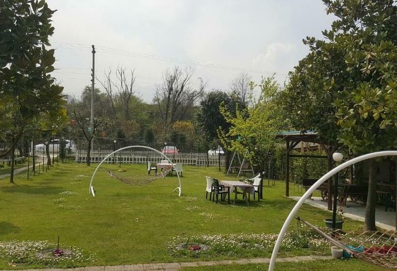 Отель Sapanca Atlı Köşk Konaklama