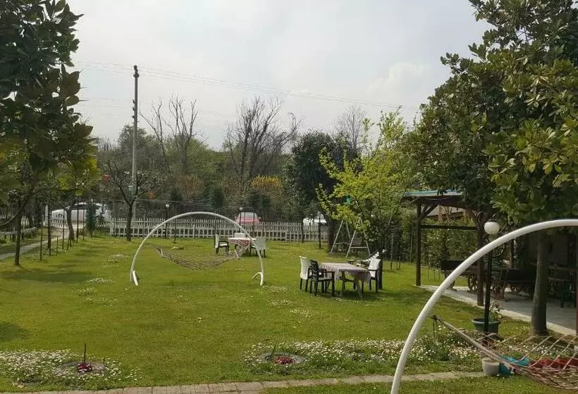 ホテル Sapanca Atlı Köşk Konaklama