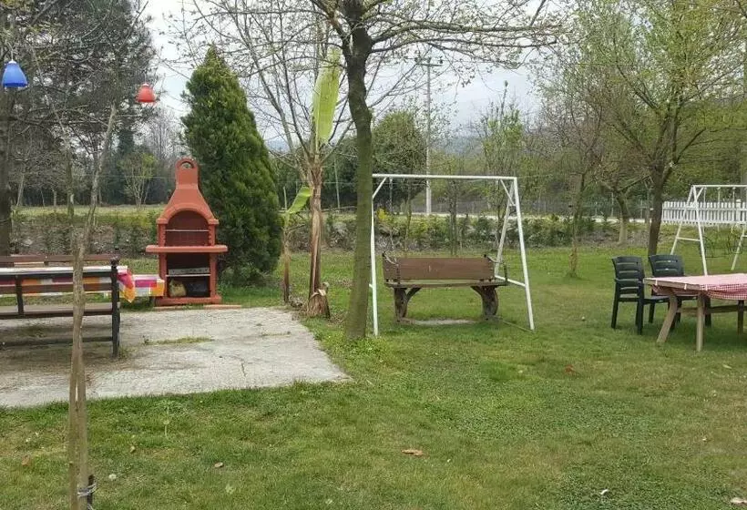 ホテル Sapanca Atlı Köşk Konaklama