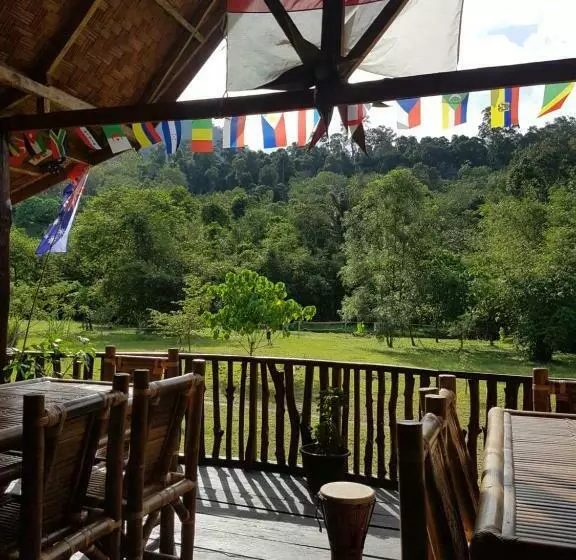 Majatalo Batu Kapal Guest House & Jungle Trekking
