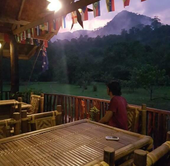 بنسيون Batu Kapal Guest House & Jungle Trekking