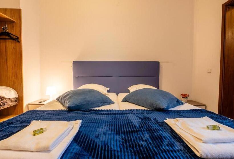 بنسيون Celas Dream Studio