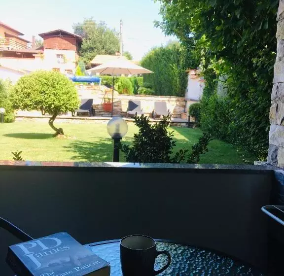 Majatalo House Of Time