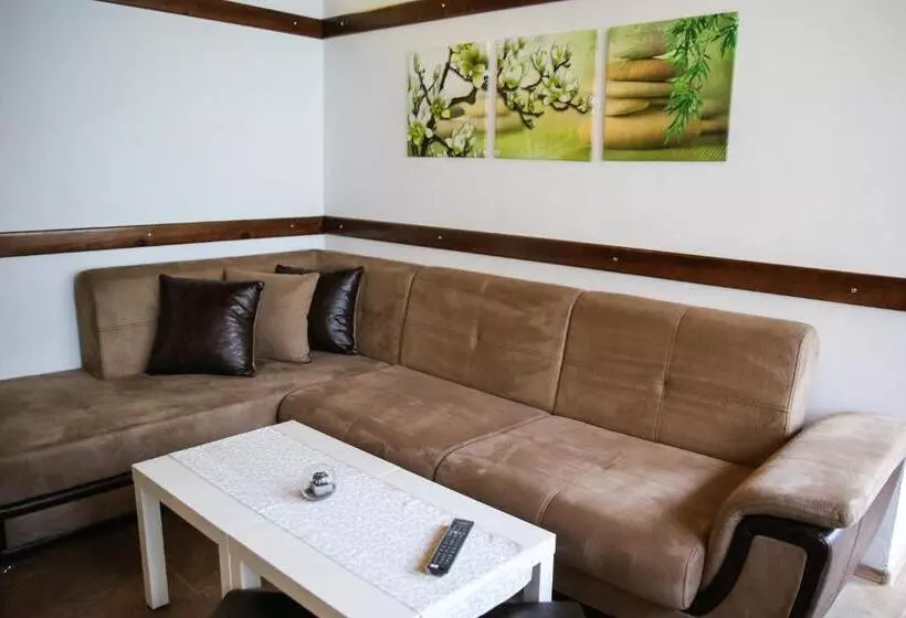 Majatalo House Of Time