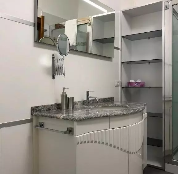 Majatalo Monterussi Bed And Breakfast