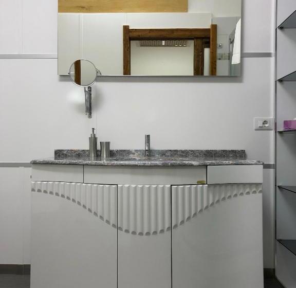 Pansiyon Monterussi Bed And Breakfast