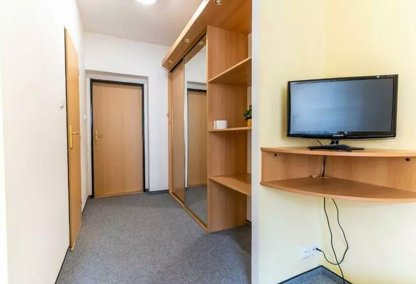 Majatalo Penzion Na Starém Náměstí