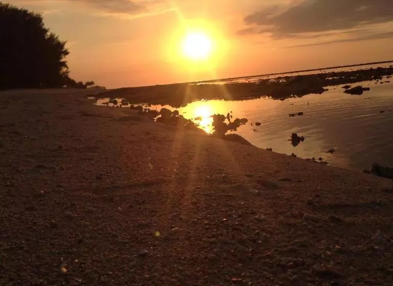 ペンション Yaya Bungalows Blue Coral