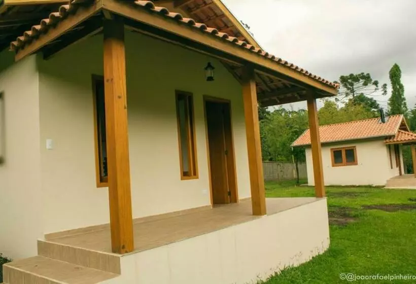 ユースホステル Pousada Das Flores