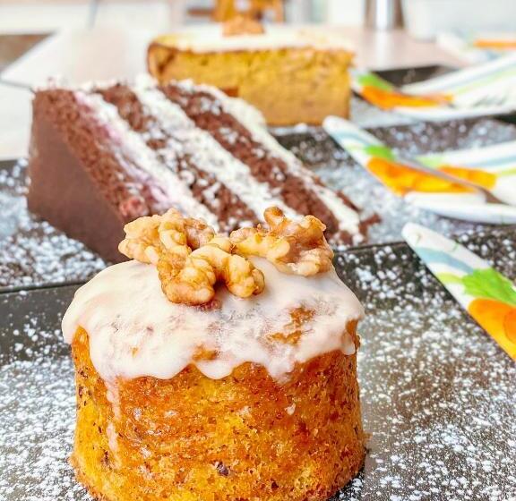 Общежитие Risa Hotel Village   Engel & Kreuz