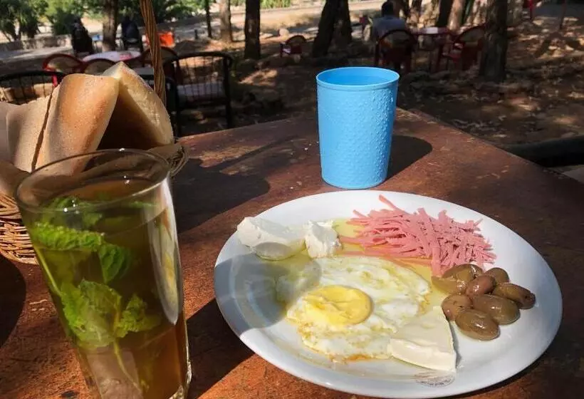 Aamiaismajoitus (B&B) Dar Onsar