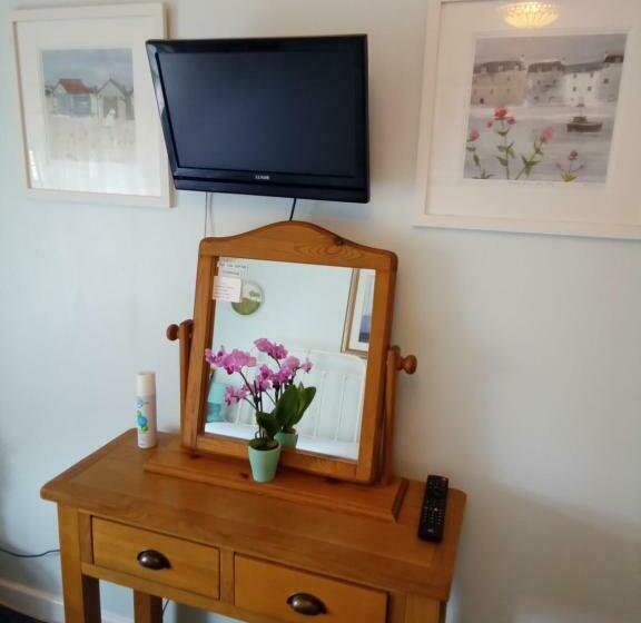 Bed and Breakfast Emms Cottage