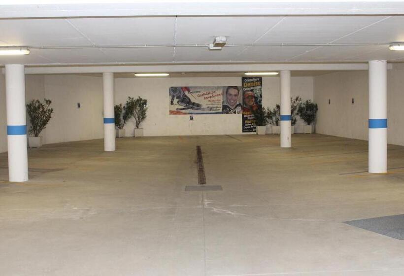 تختخواب و صبحانه Garni Residence Trocker