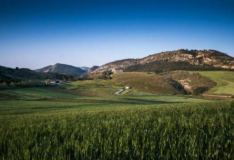 ベッドアンドブレックファースト Helimos Bed&breakfast Segesta Temple Castellammare