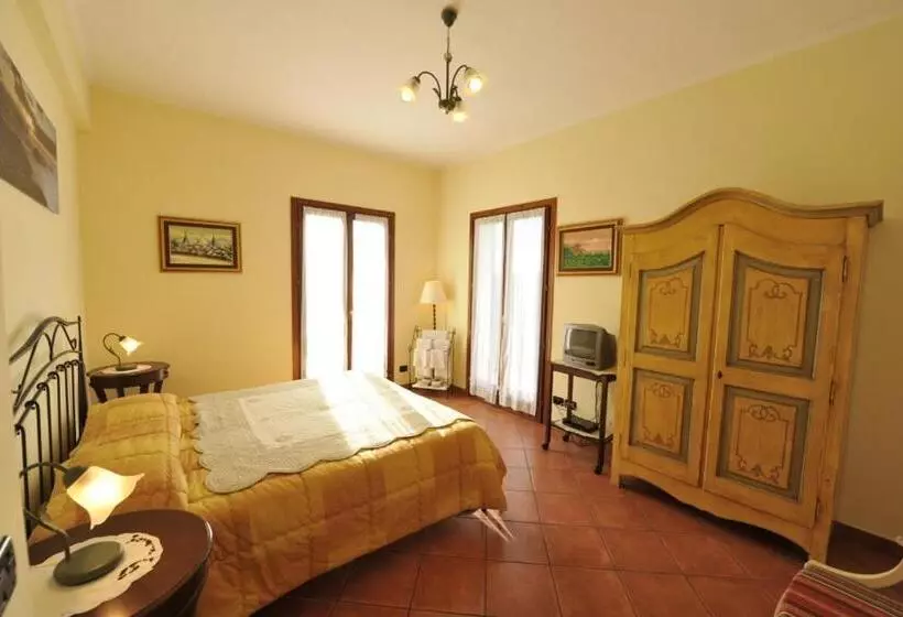 Hotelli B&b Ca De Pippu
