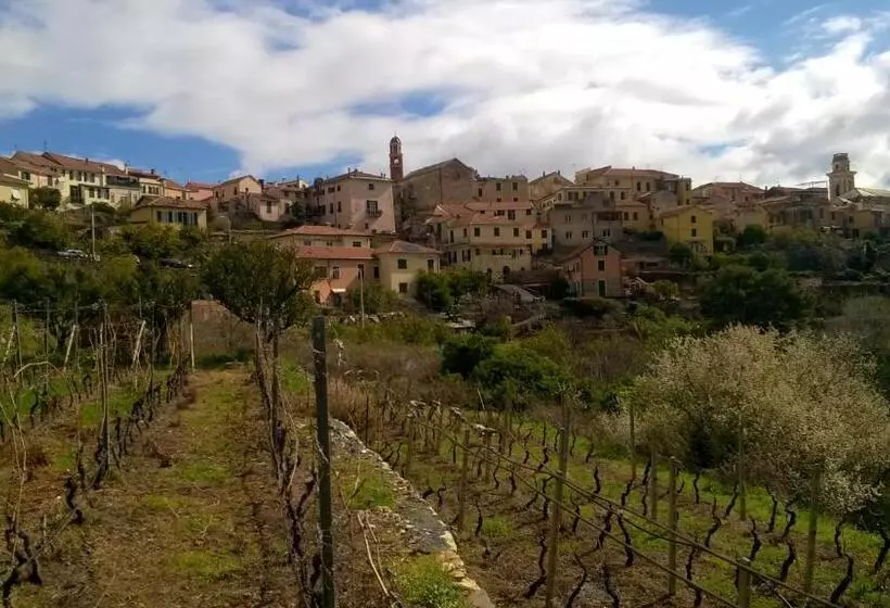 Hotelli B&b Ca De Pippu