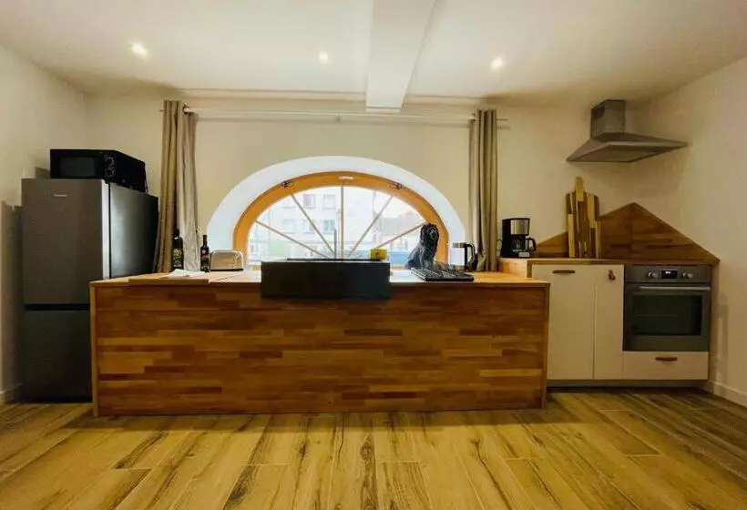 Le Chenonceau Charm And Softness From Tours