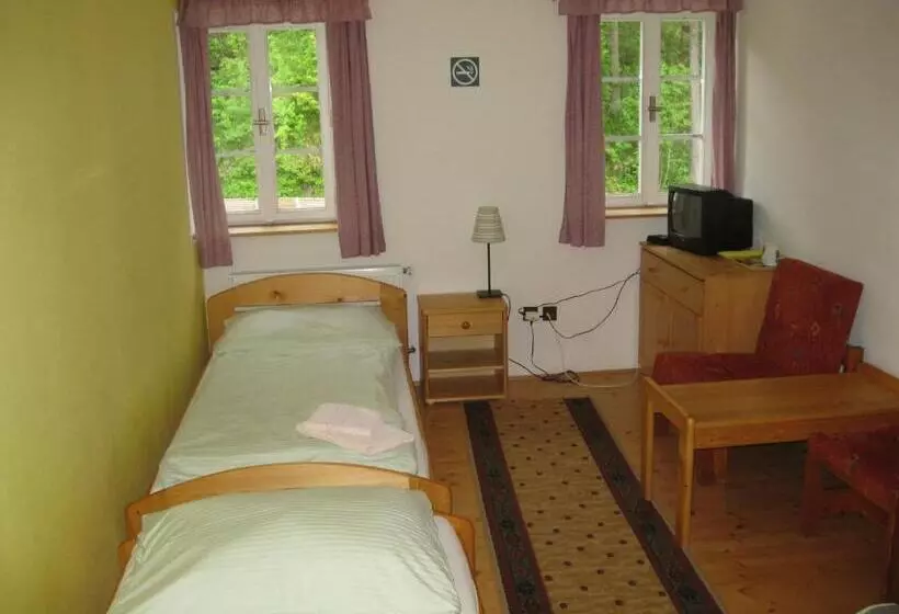 Majatalo Hospoda Na Peci