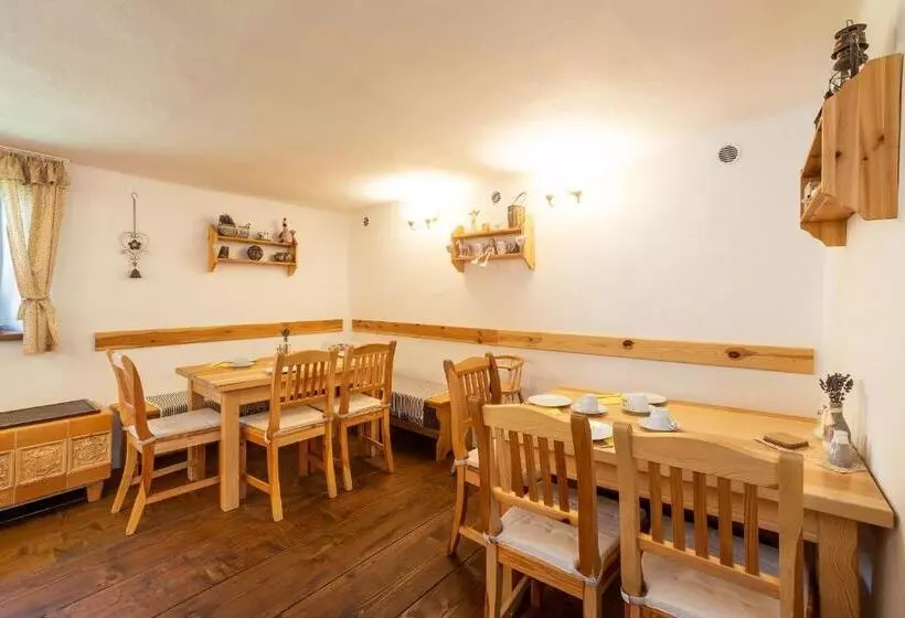 ペンション Penzion V Suchu