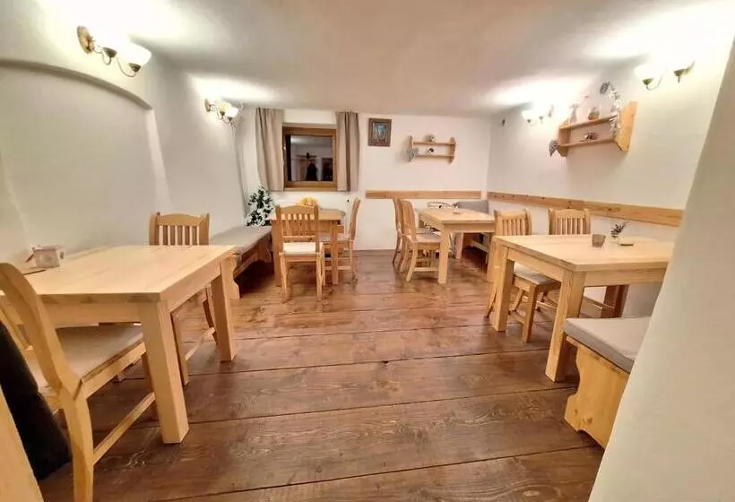 ペンション Penzion V Suchu