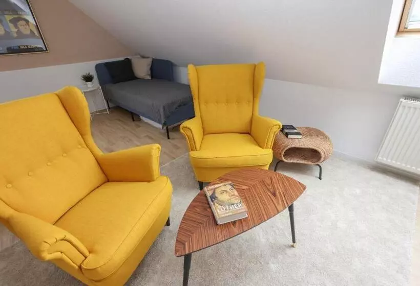 Fullhouse   Eisenach   K70 Apartments   Washing Machine   Smarttv