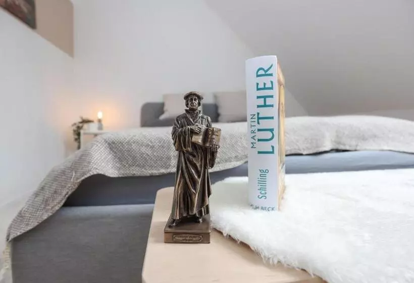 Fullhouse   Eisenach   K70 Apartments   Washing Machine   Smarttv