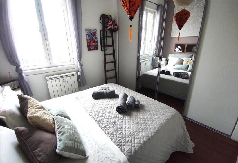 Happy House In Genova N.010025 Lt 2727