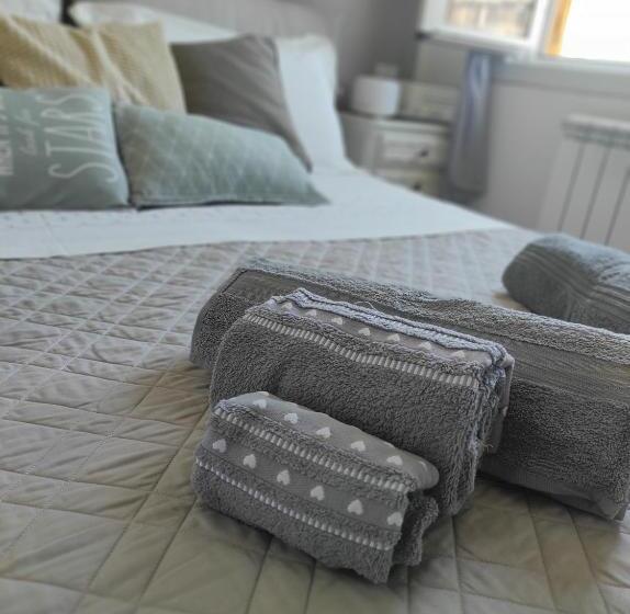 Happy House In Genova N.010025 Lt 2727