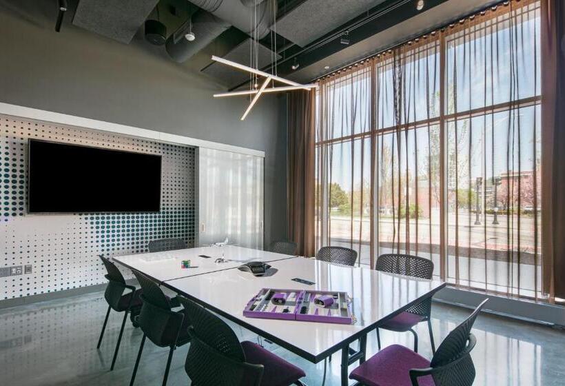 هتل Aloft Providence Downtown