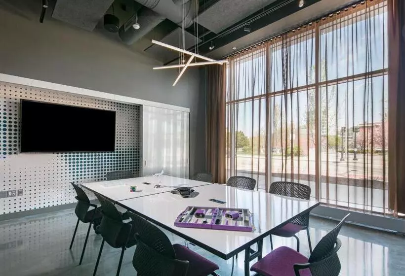 ホテル Aloft Providence Downtown