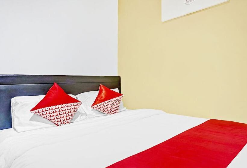 Szálloda Oyo 90692 Point Hostel