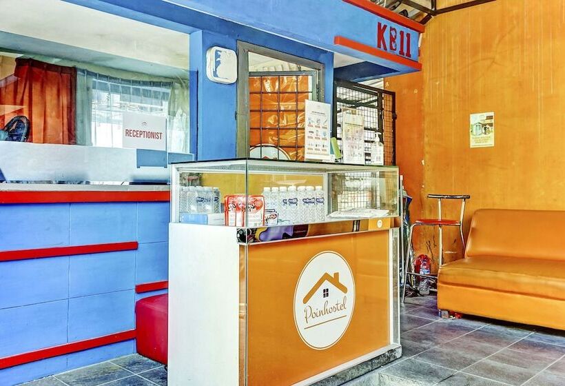 Szálloda Oyo 90692 Point Hostel