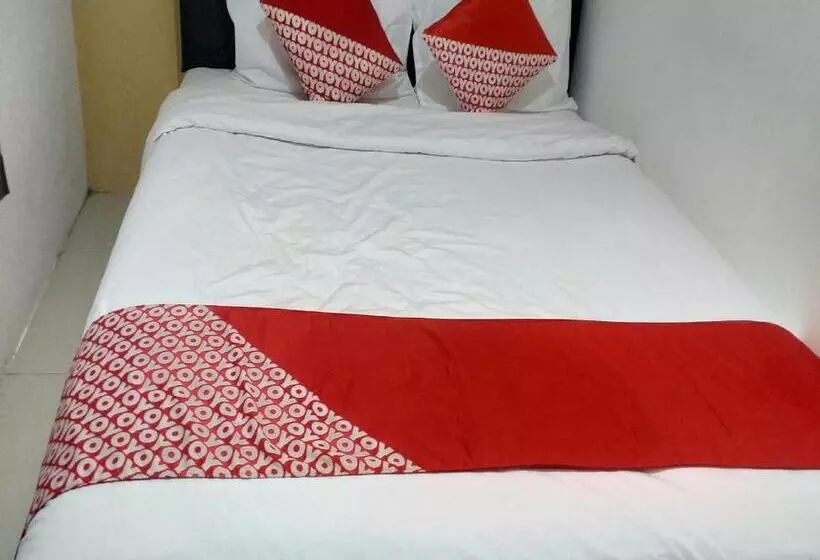 Hôtel Oyo 90692 Point Hostel