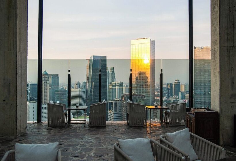 Hotel The Orient Jakarta, A Royal Hideaway