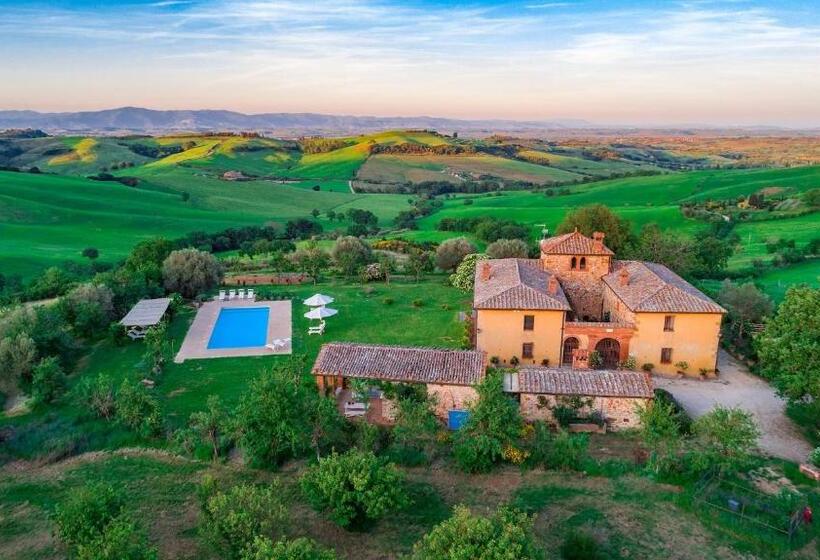 Podere Pratovecchio 14&2, Emma Villas