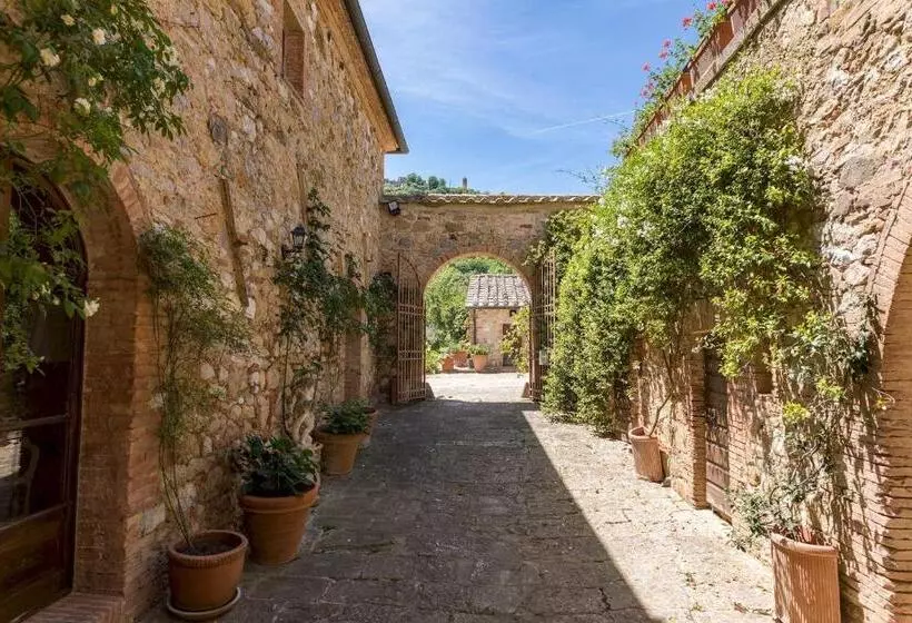 Podere Pratovecchio 14&2, Emma Villas