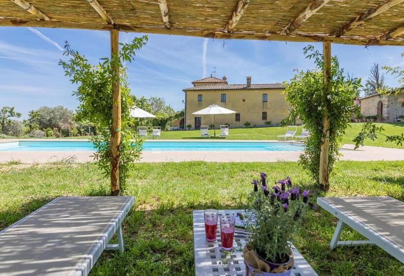 Podere Pratovecchio 14&2, Emma Villas