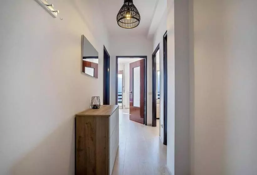 Wohnung Mit Grandiosem Ausblick