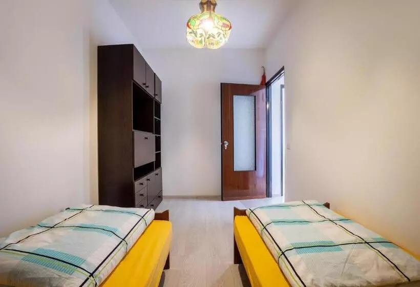 Wohnung Mit Grandiosem Ausblick