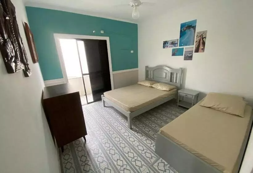 Apartamento No Guarujá, A Poucos Minutos Da Praia