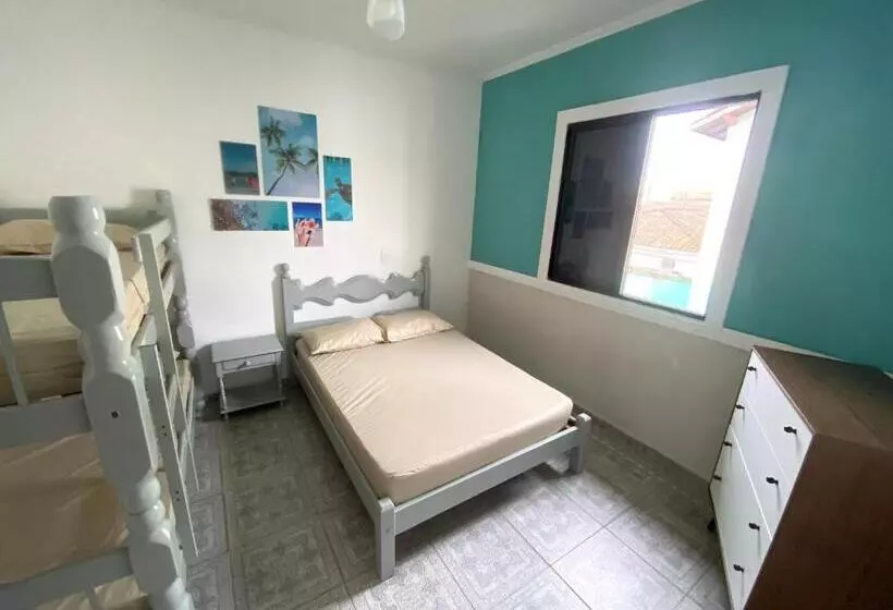Apartamento No Guarujá, A Poucos Minutos Da Praia