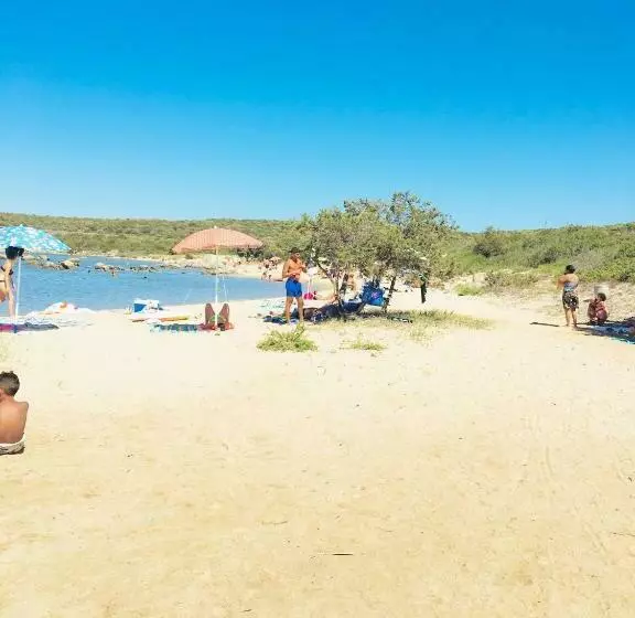 Baia De Bahas Residence
