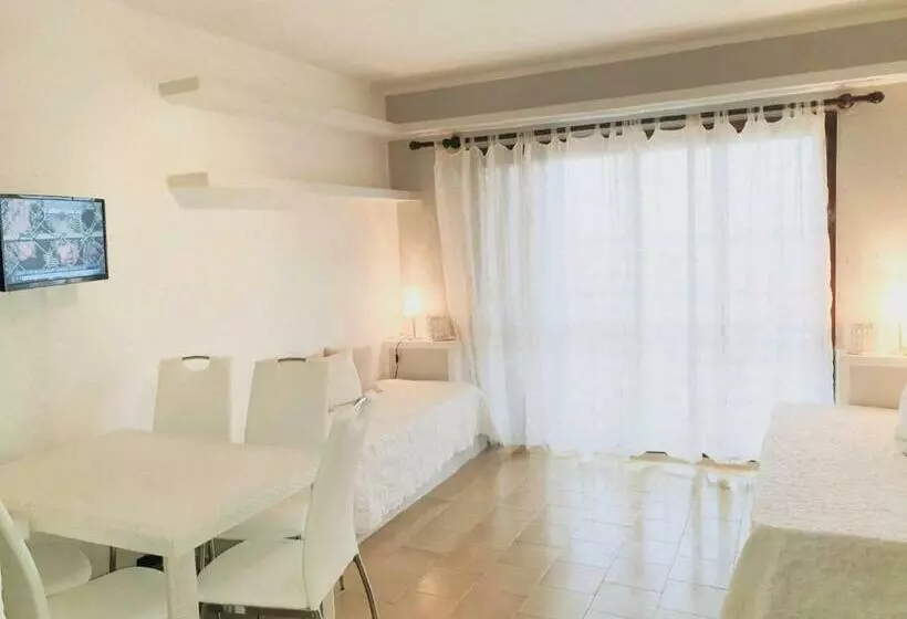 Baia De Bahas Residence