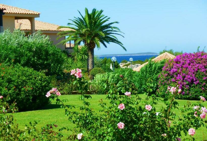 Baia De Bahas Residence