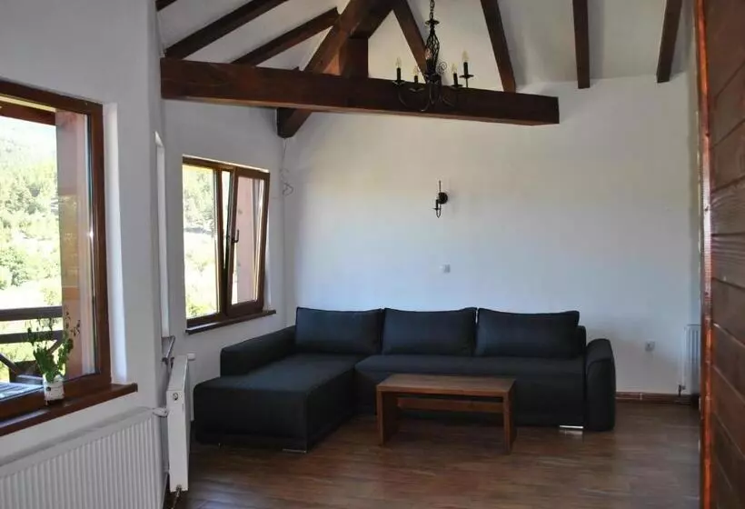 Hotelli хотел планински кът