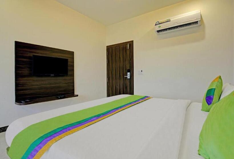 Hotel Treebo S G Grand