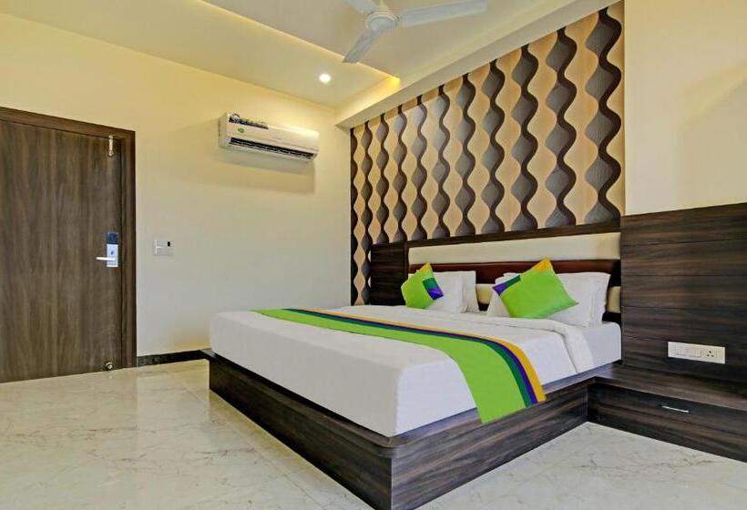 Hotel Treebo S G Grand