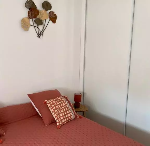 Petite Maison En Pierre